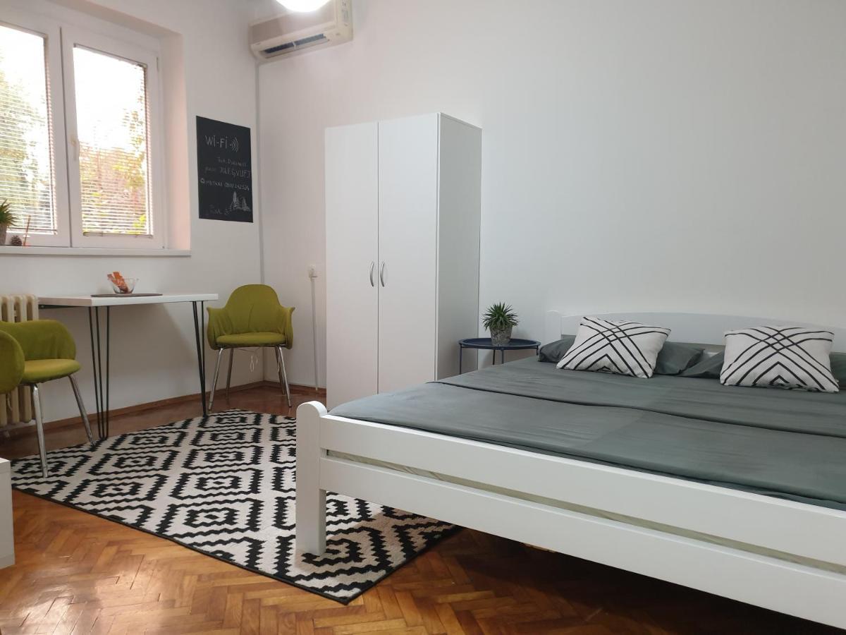 Apartman Park Jagodina-Studio U Centru Grada מראה חיצוני תמונה